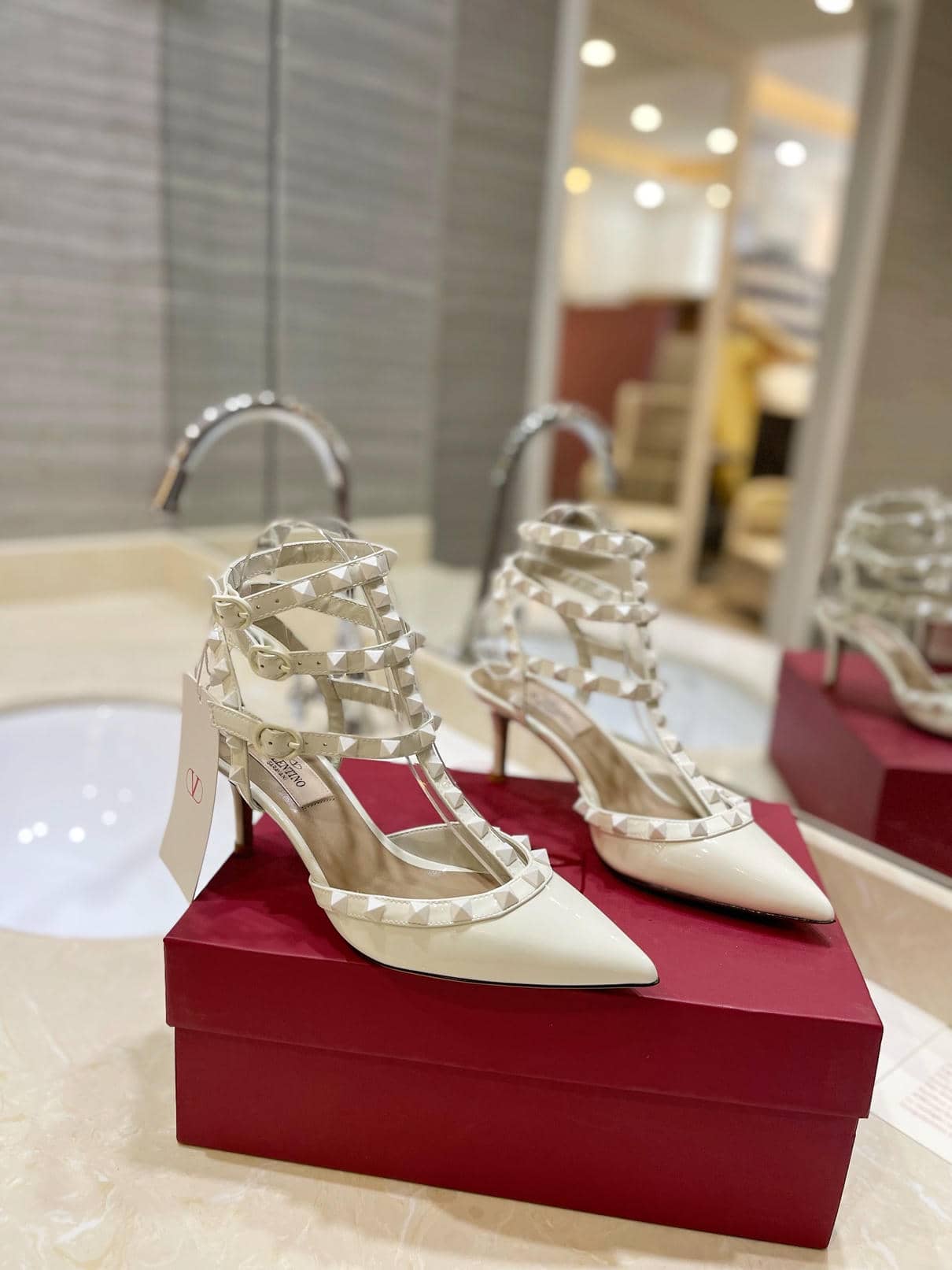Valentino Sandal9-4